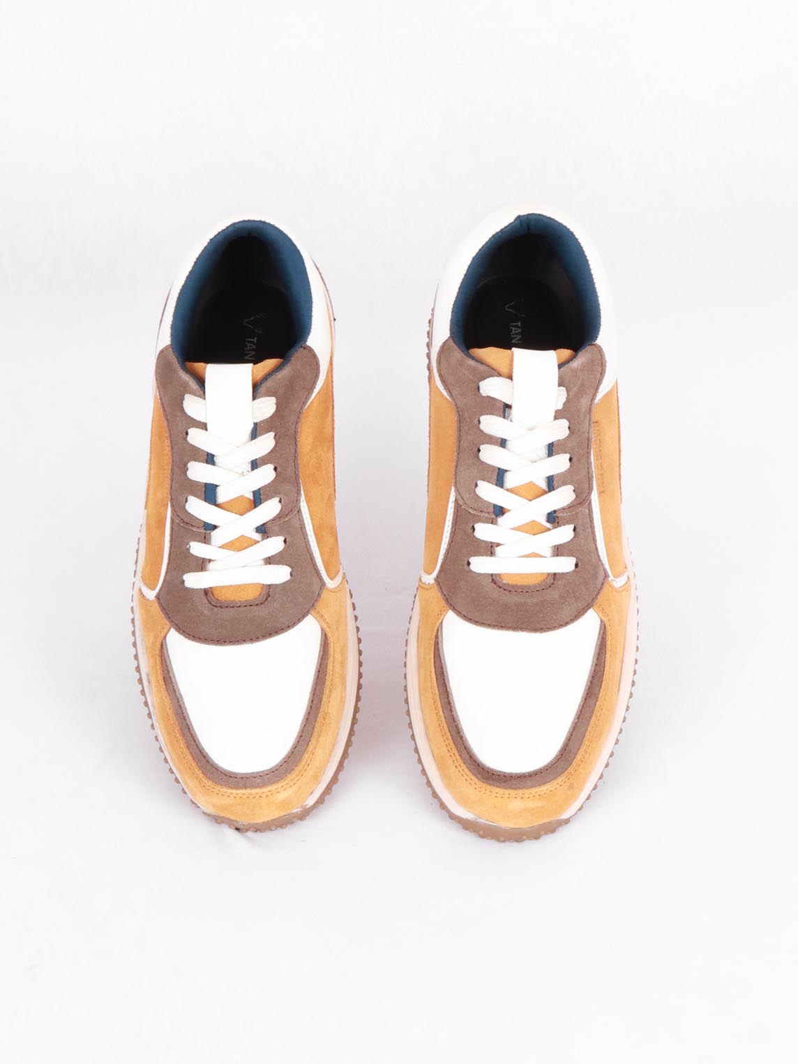 TITUS CASUAL SHOE