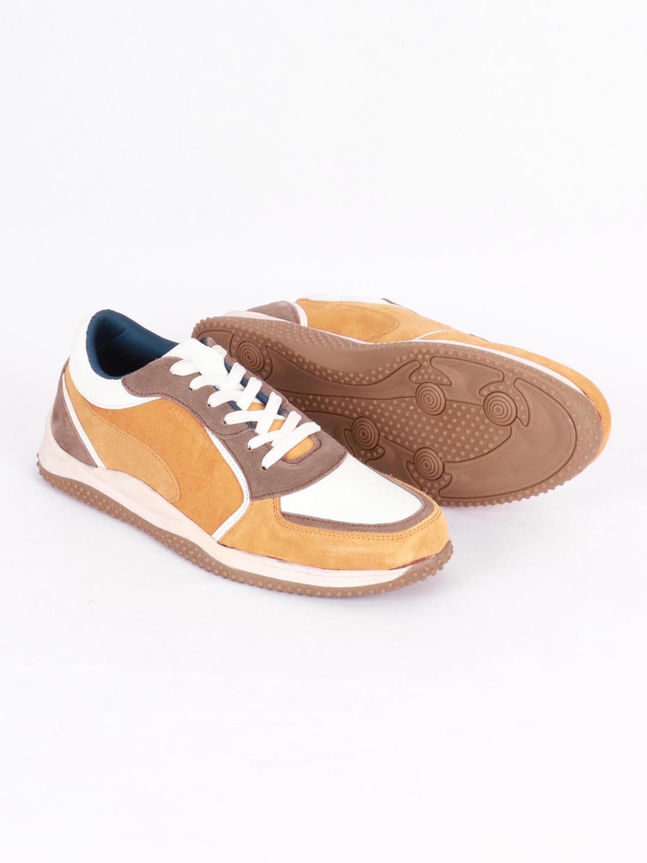 TITUS CASUAL SHOE
