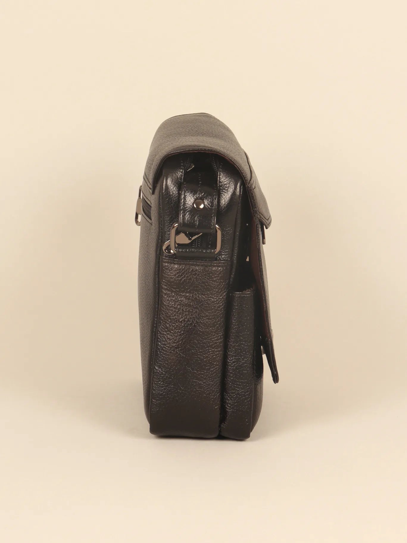 SHAMZ SLING BAG