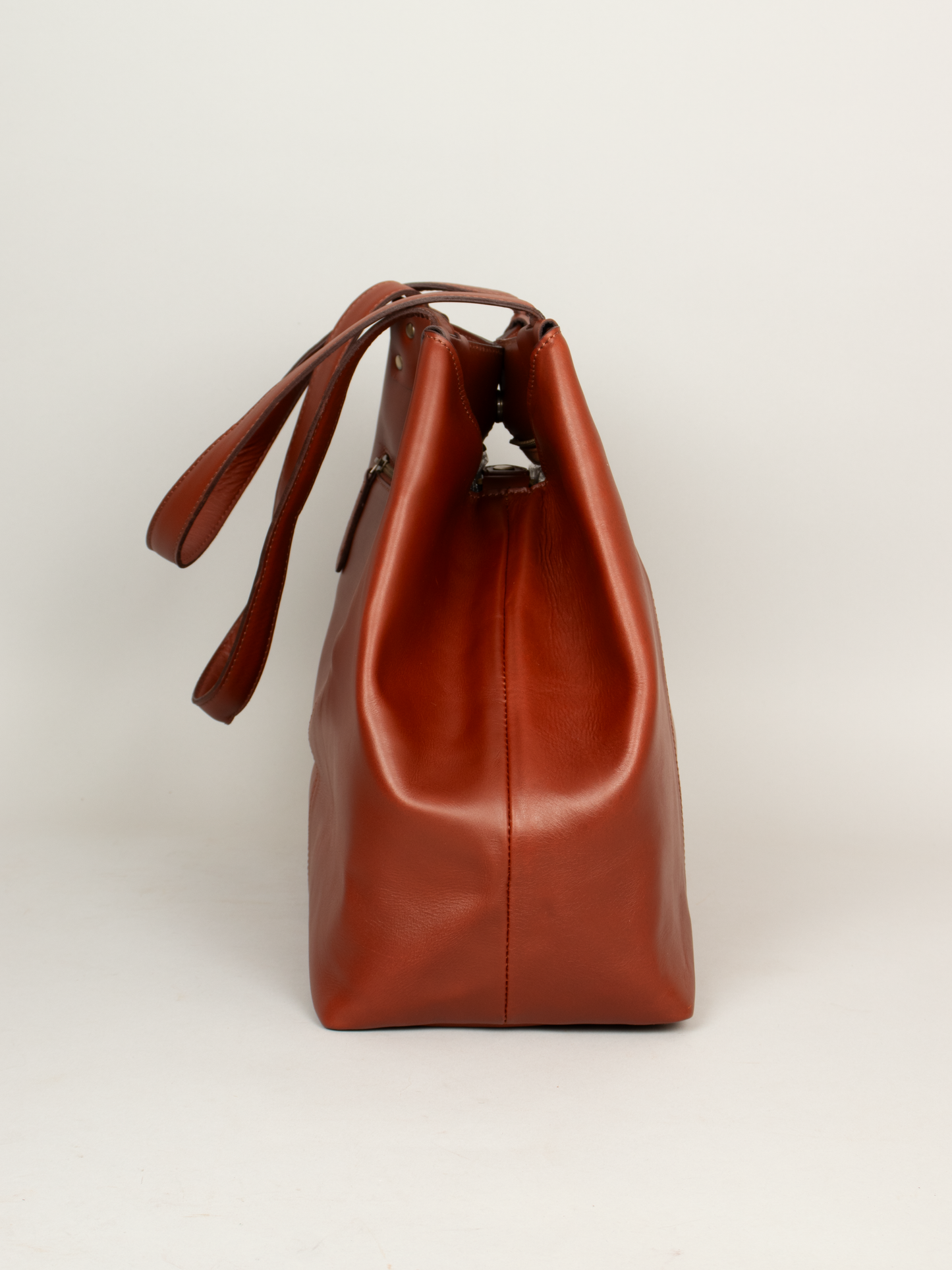 Leather tote bag