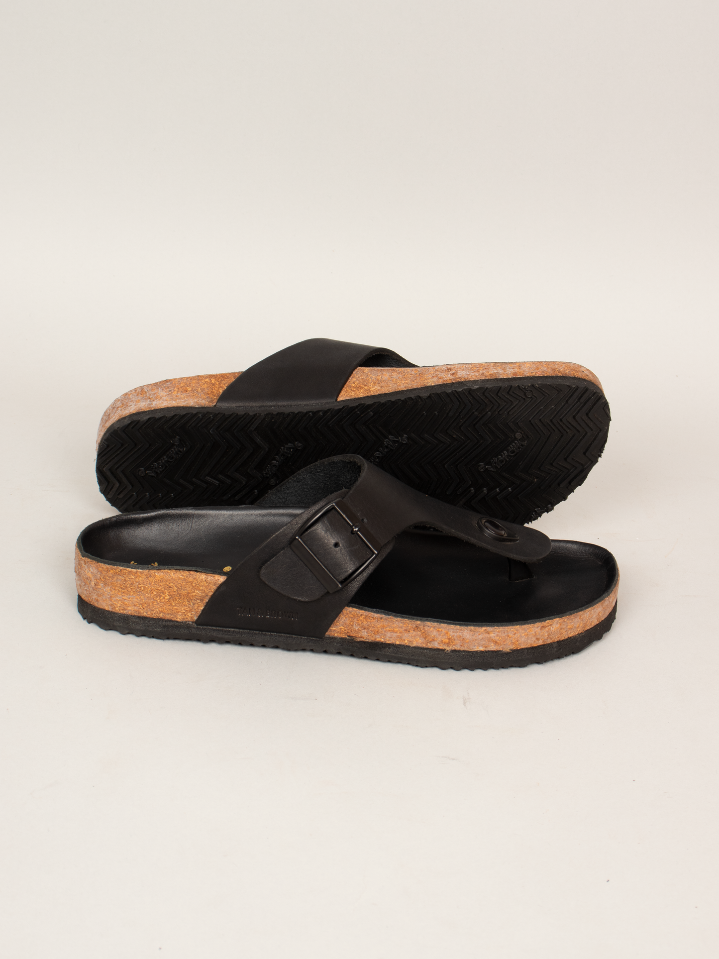 MEN'S SLIPPER