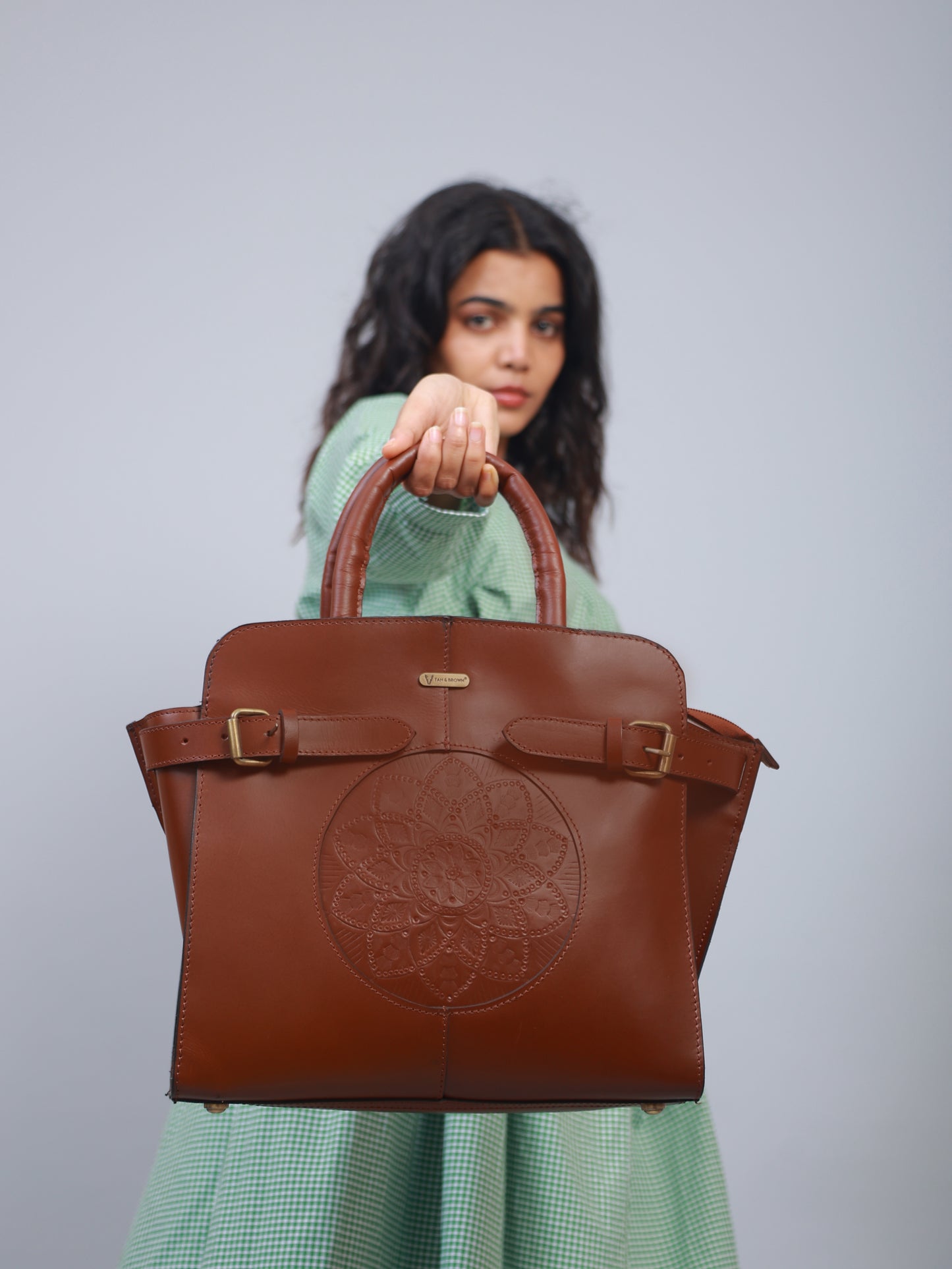 Leather tote bag