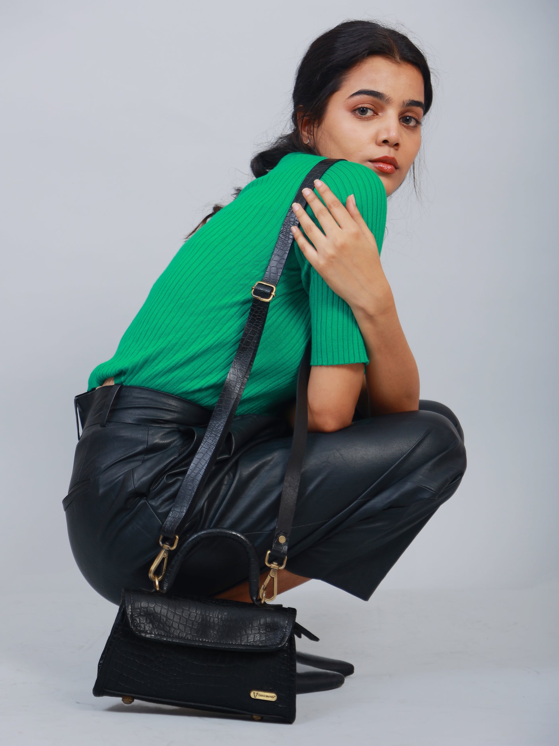 sling bag leather womens