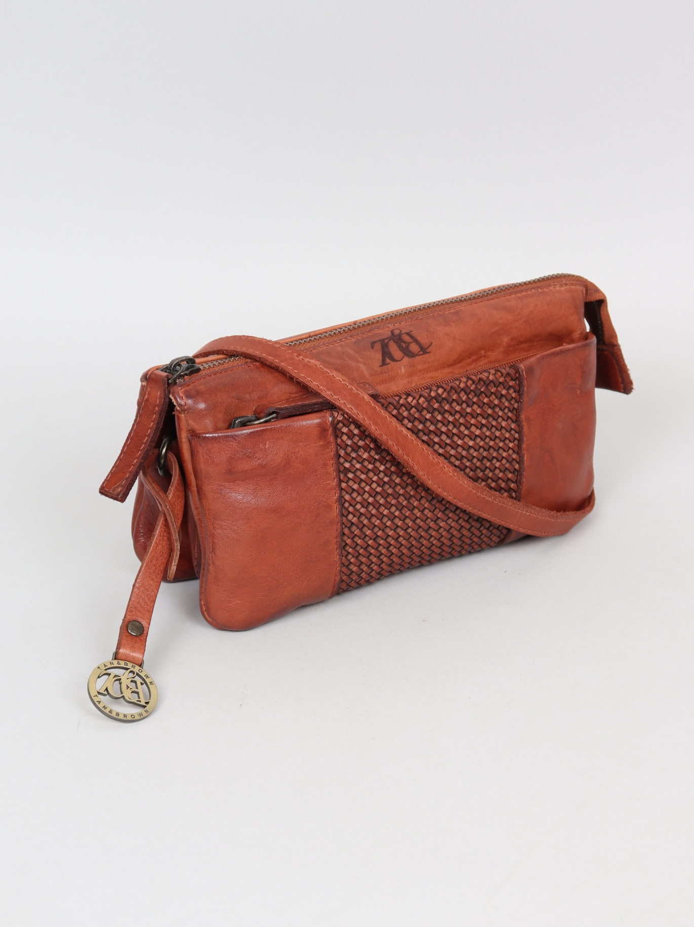 leather sling bag