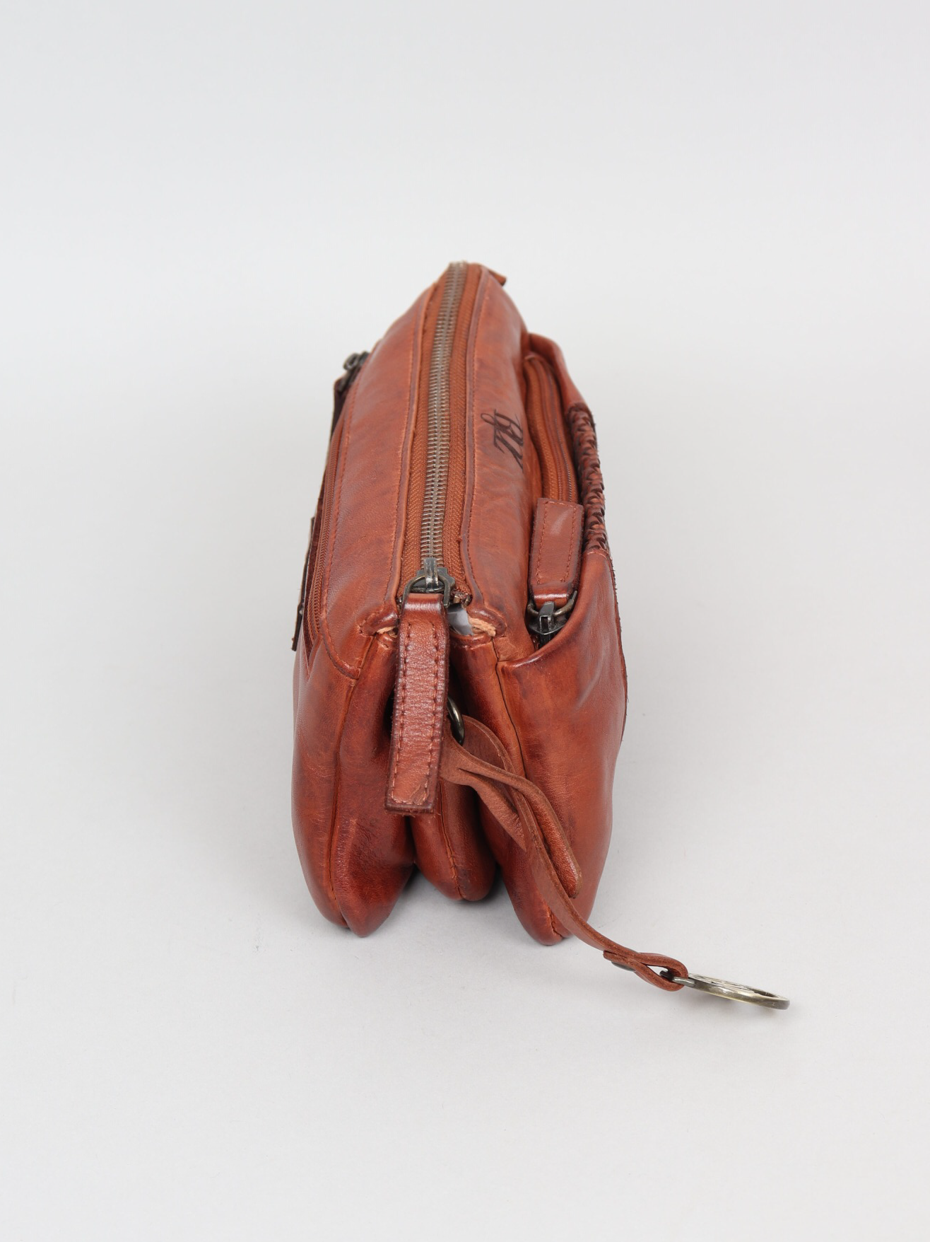 leather sling bag
