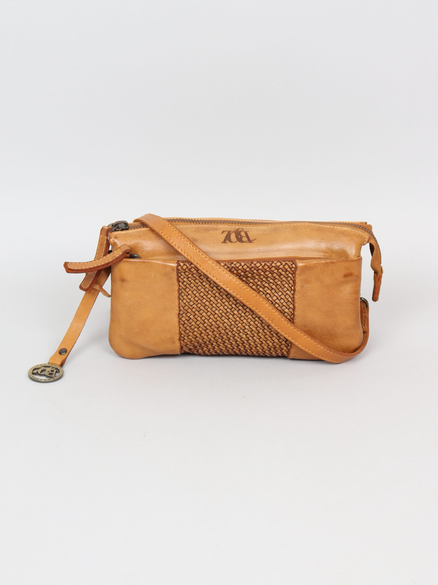 leather sling bag