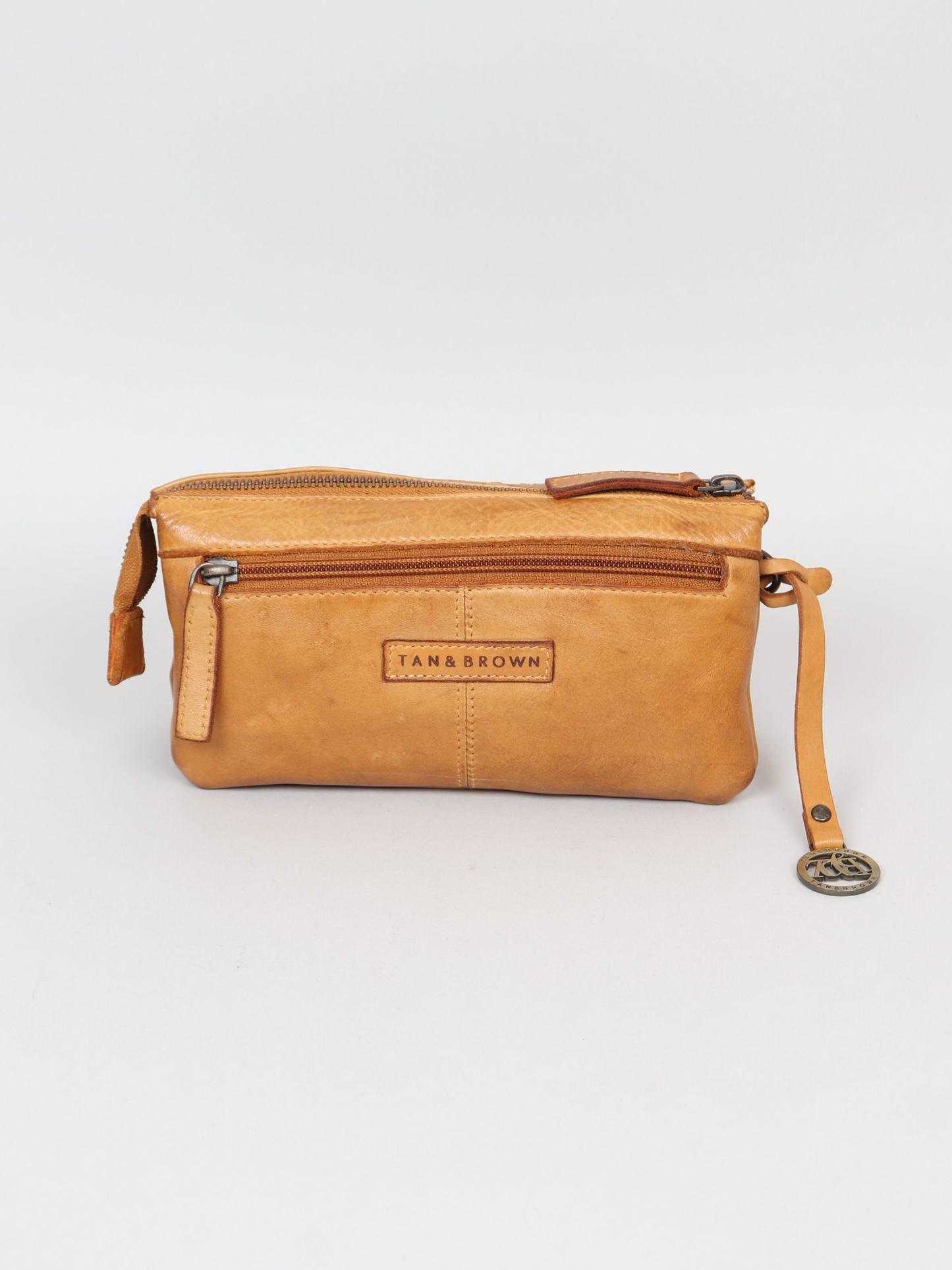 leather sling bag