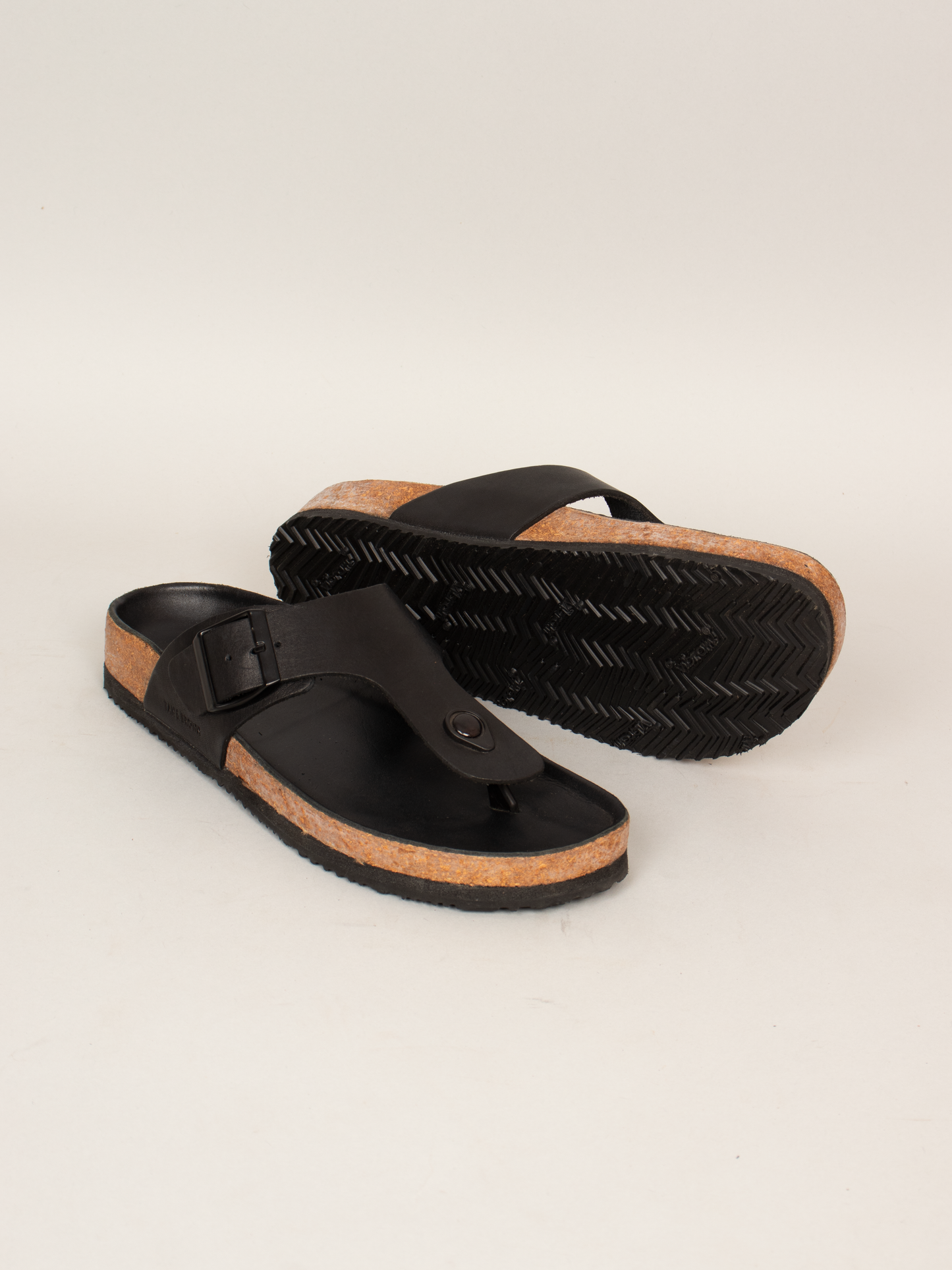 MEN'S SLIPPER