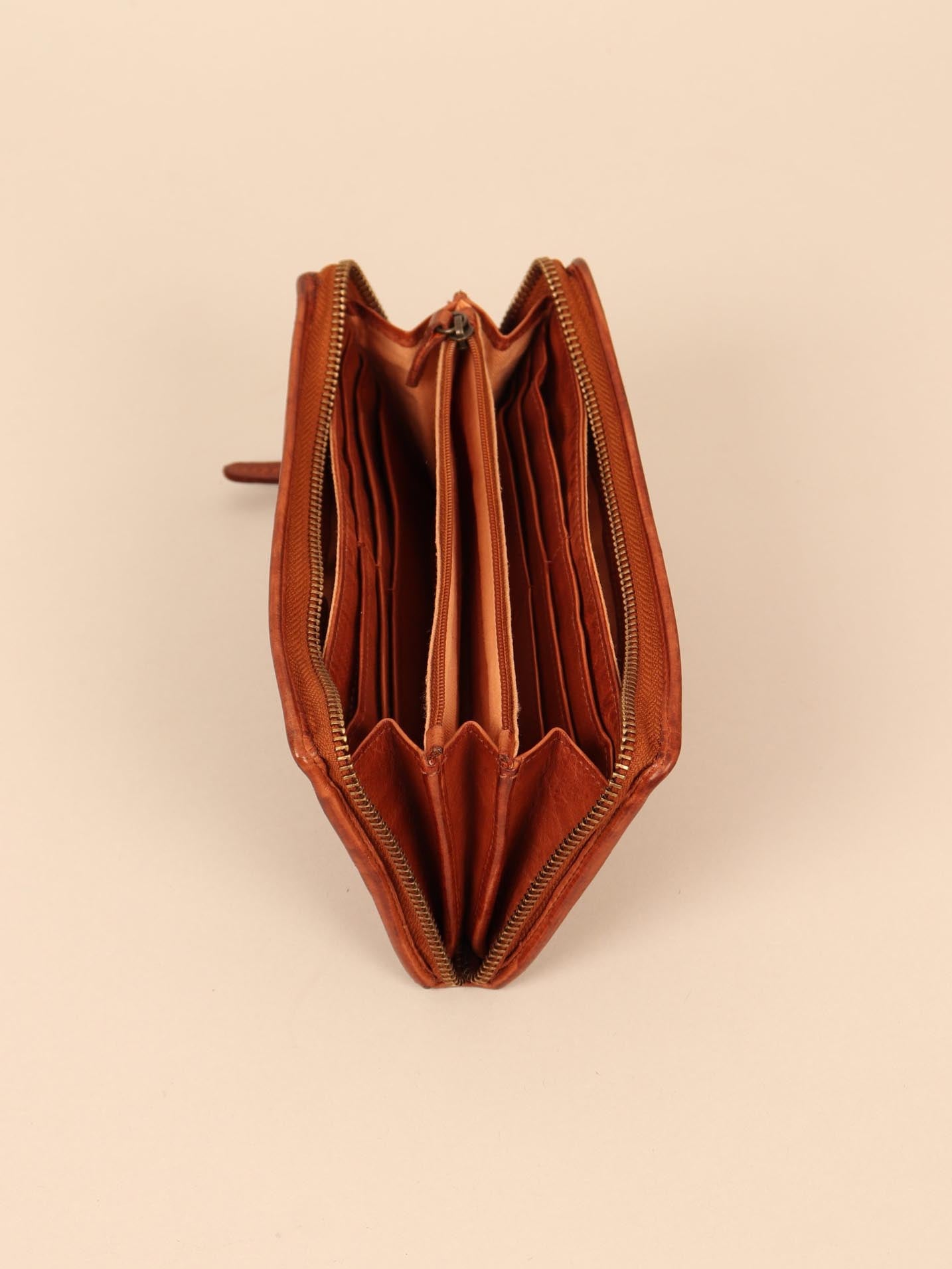 Leather wallet for women