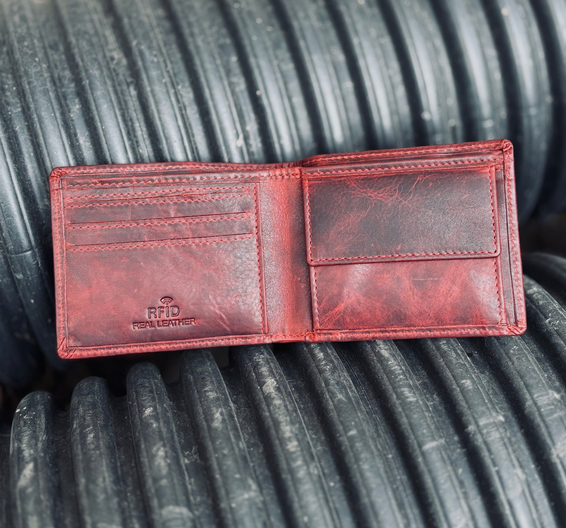 Oil pullup leather men's wallet