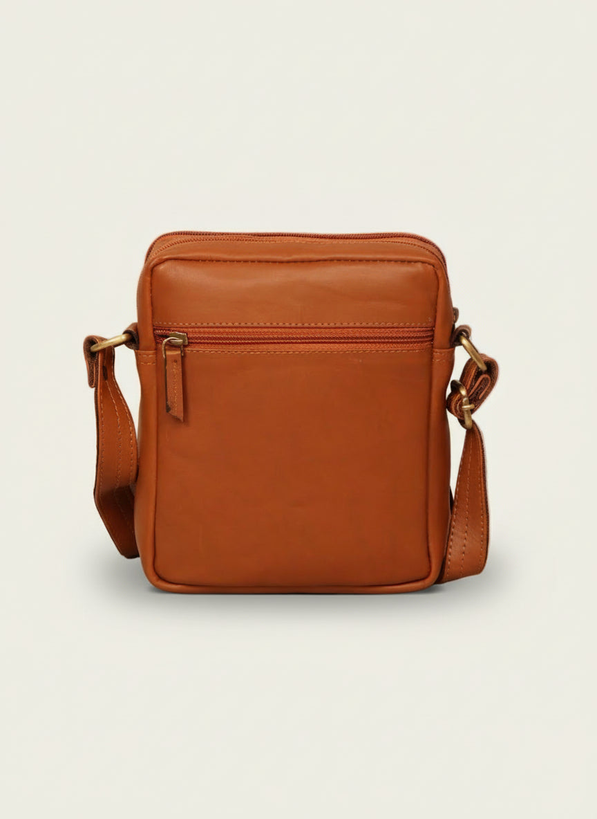 LEATHER CROSSBODY BAG
